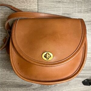 Vintage Coach Watson Leather Purse G6M 9981 Turn Lock British Tan Saddlebag